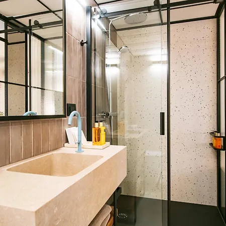 Ξενοδοχείο 7oaks Noble House 4*