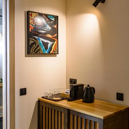 Szálloda 7oaks Noble House